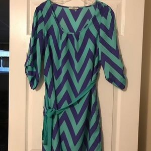 3/4 length sleeve chevron dress